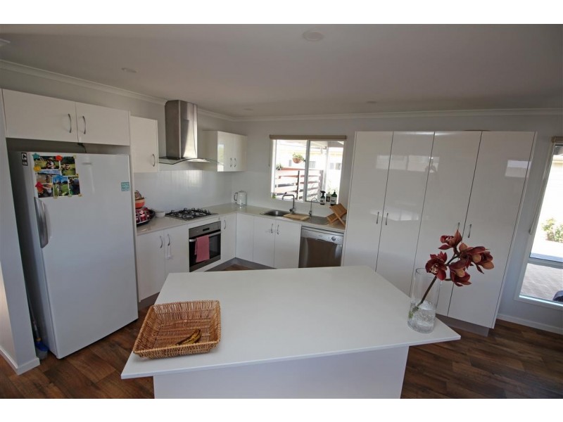 5 Ingrid Close, North Shields SA 5607