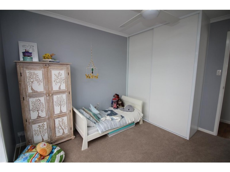 5 Ingrid Close, North Shields SA 5607