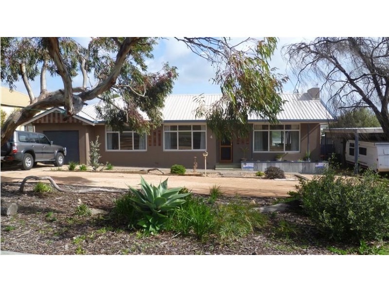 4 Knott Street, Port Lincoln SA 5606
