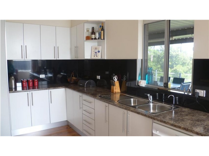 4 Knott Street, Port Lincoln SA 5606