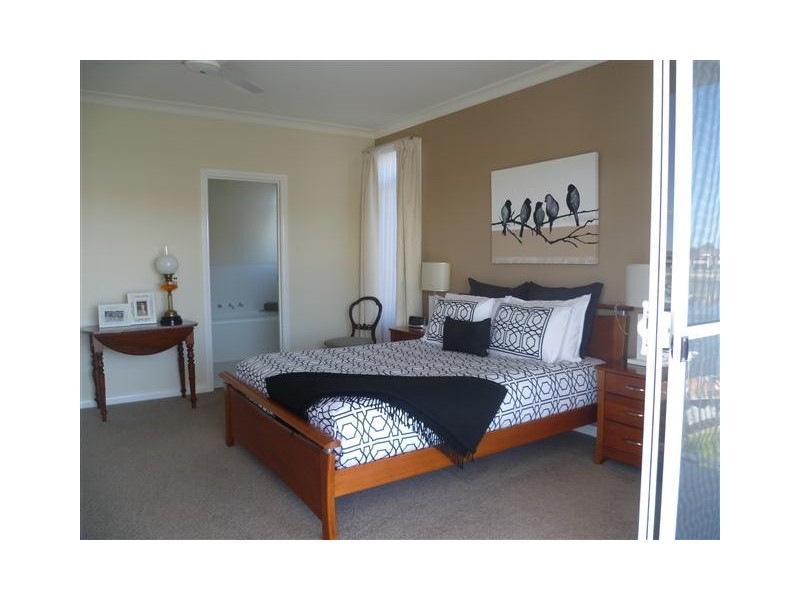 5 Southwater Drive, Port Lincoln SA 5606