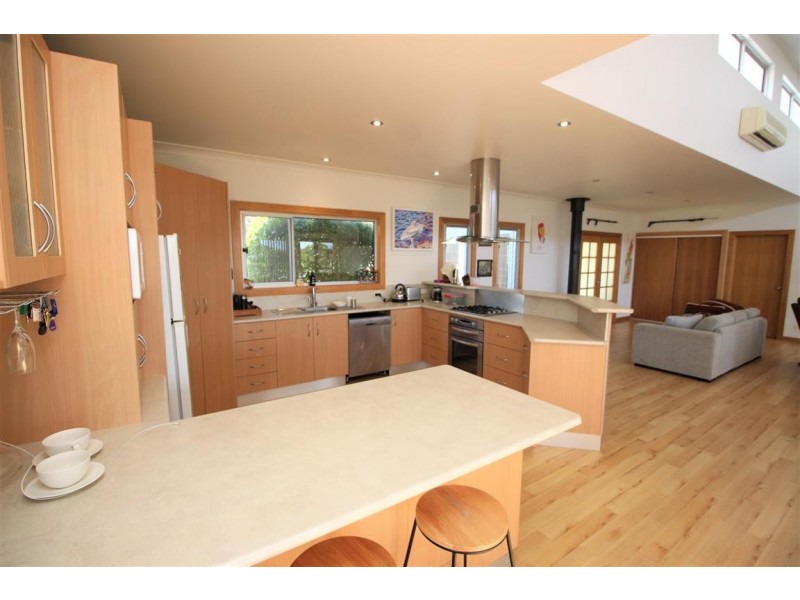 36 Sarah Court, Coffin Bay SA 5607