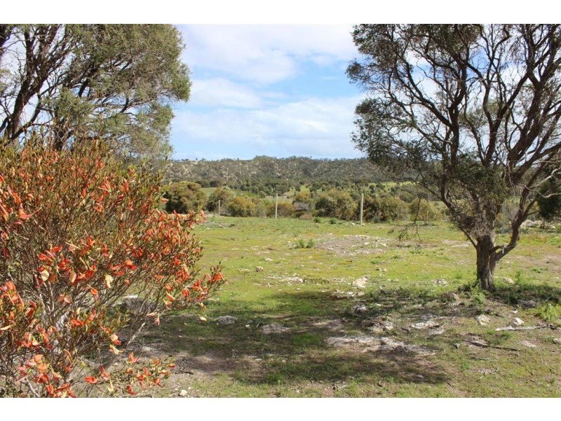 18B Grimm Road, Coffin Bay SA 5607