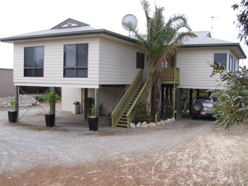 15 Grimm Road, Coffin Bay SA 5607