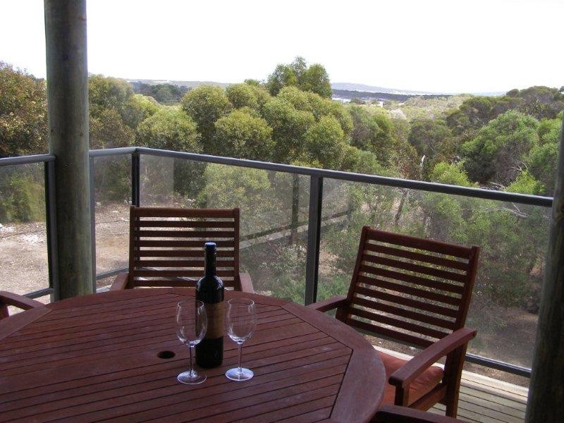 15 Grimm Road, Coffin Bay SA 5607