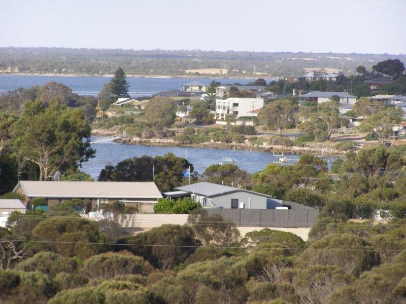 30-32 Sarah Court, Coffin Bay SA 5607