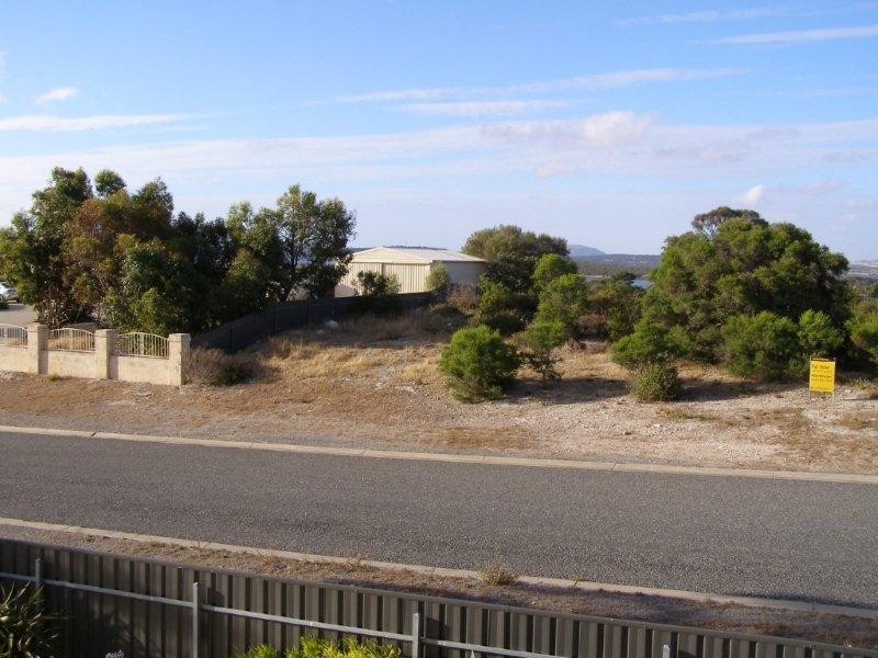 30-32 Sarah Court, Coffin Bay SA 5607