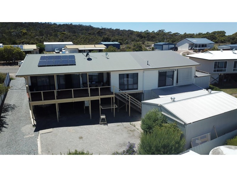 13 Sophie Crescent, Coffin Bay SA 5607