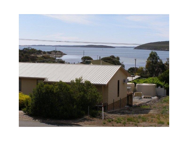 25 Greenly Avenue, Coffin Bay SA 5607