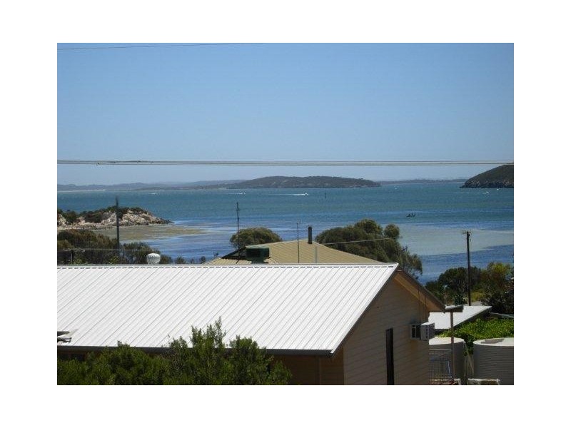 25 Greenly Avenue, Coffin Bay SA 5607