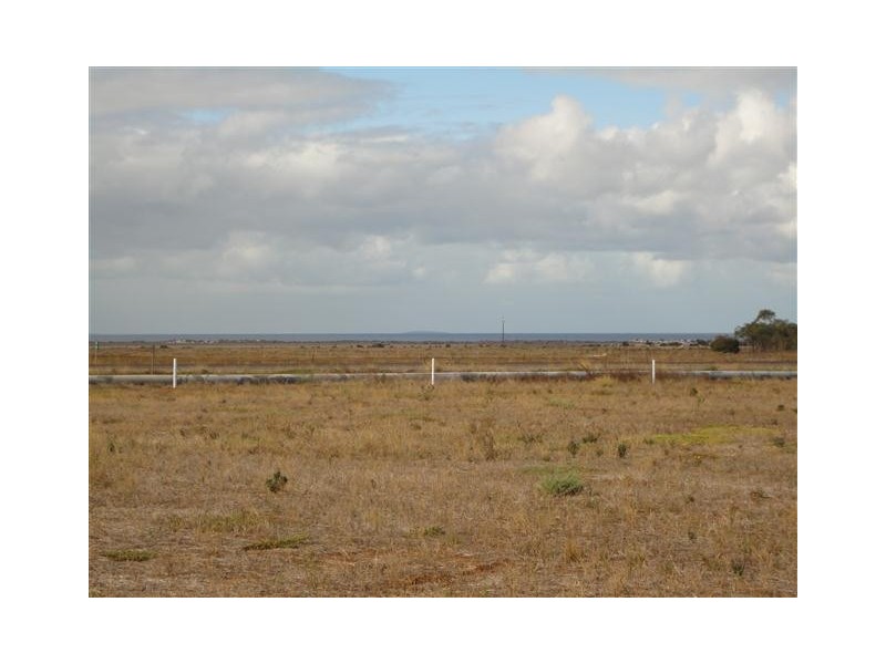 Sect 311 and 313 Yaranyacka, Lipson SA 5607