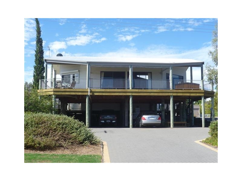 9 Lipson Place, Port Lincoln SA 5606