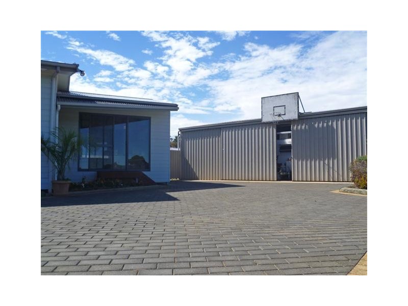 9 Lipson Place, Port Lincoln SA 5606