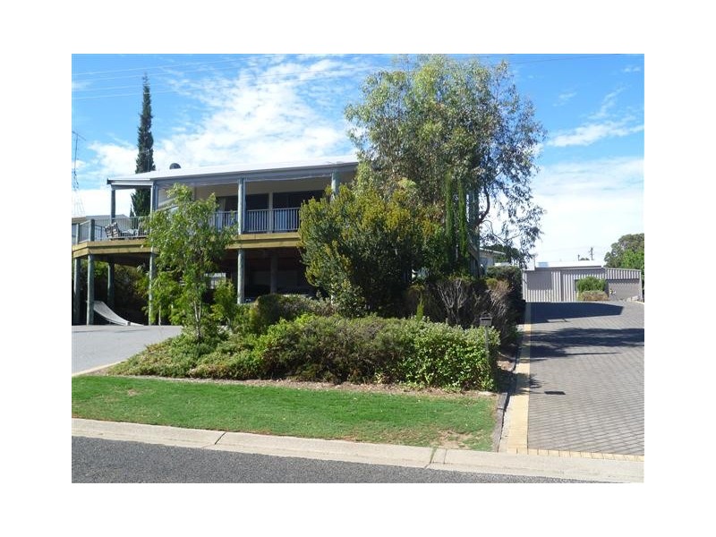 9 Lipson Place, Port Lincoln SA 5606