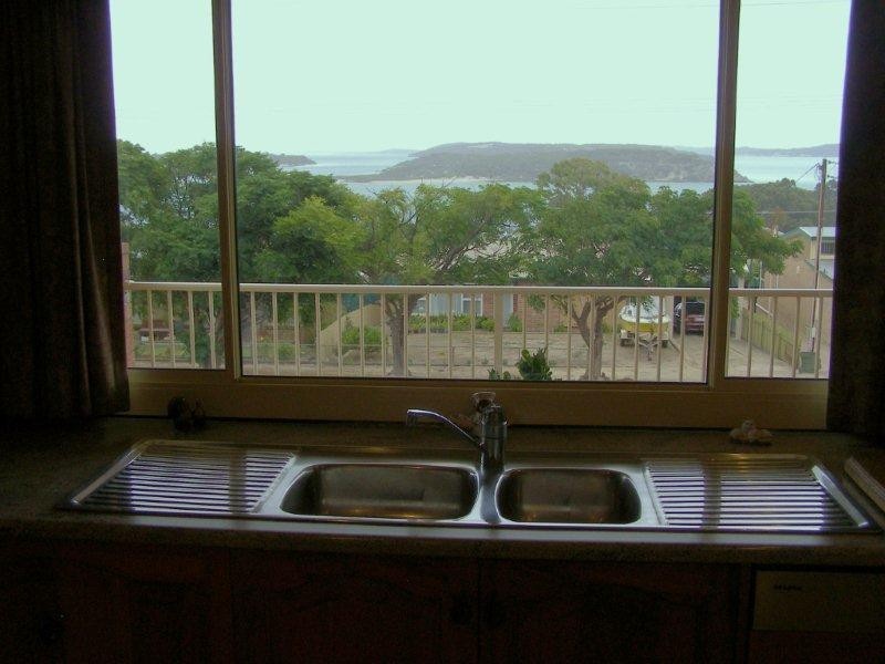 11 Pine Crescent, Coffin Bay SA 5607