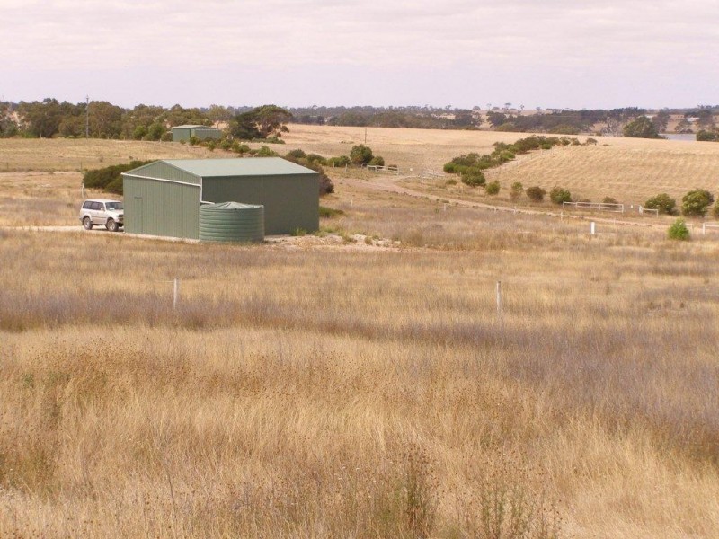 Lots 1, 2 and 3 Kewell Road, Wangary SA 5607