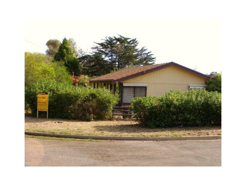 1 Flinders Avenue, Coffin Bay SA 5607