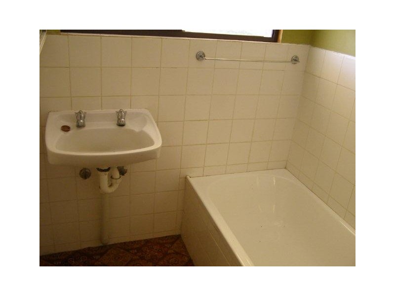 1 Flinders Avenue, Coffin Bay SA 5607