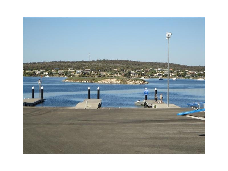 18 Holly Rise, Coffin Bay SA 5607