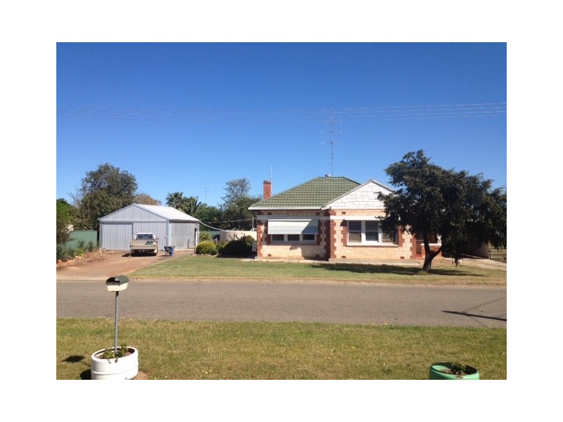 4 Walkom Street, Cummins SA 5631