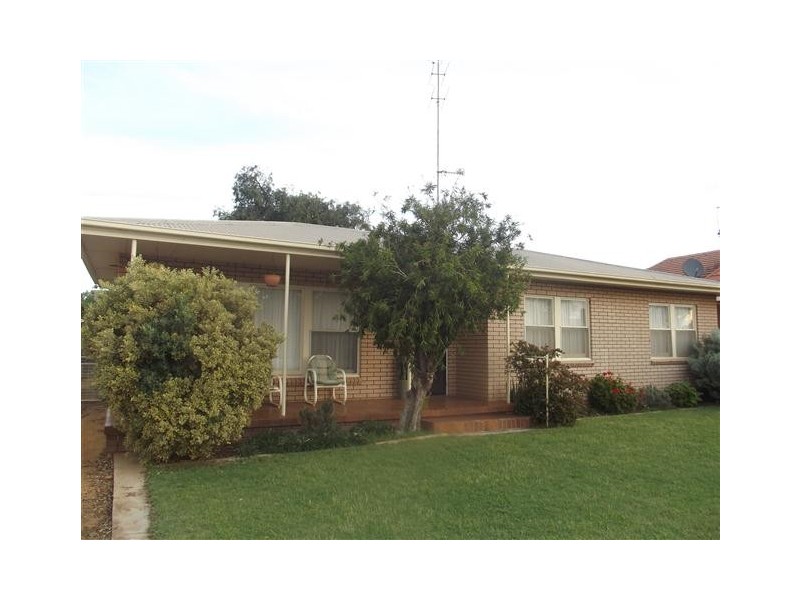 8 Sidney Road, Tumby Bay SA 5605