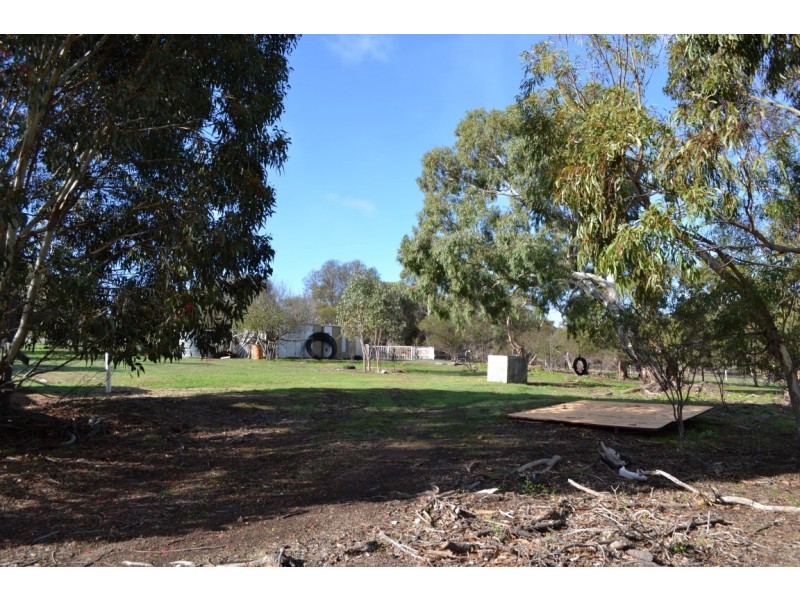 11-15 Hidden Valley Lane, Boston SA 5607