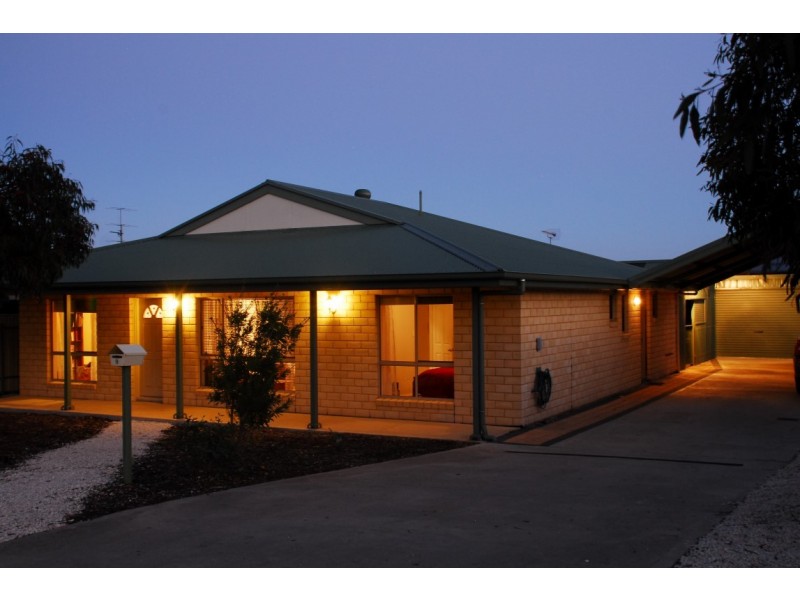9 Robertson Road, Port Lincoln SA 5606