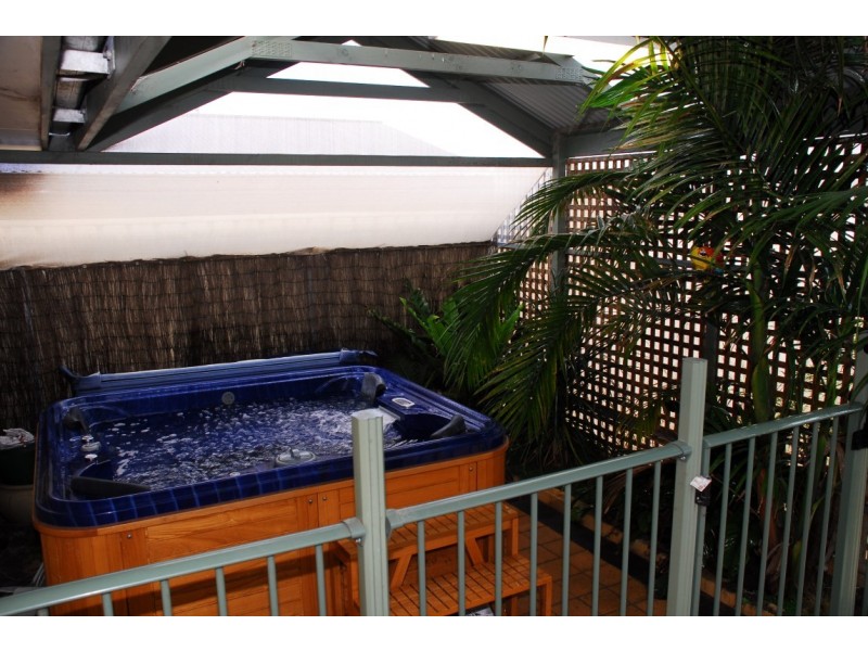 9 Robertson Road, Port Lincoln SA 5606