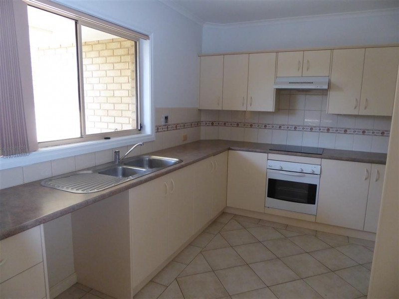 2/1 Kestrel Place, Port Lincoln SA 5606