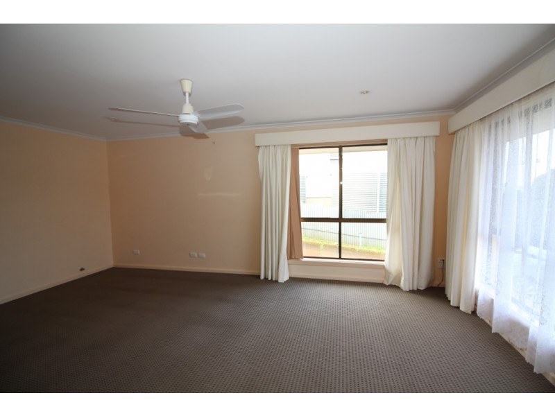 10 Amiens Place, Port Lincoln SA 5606