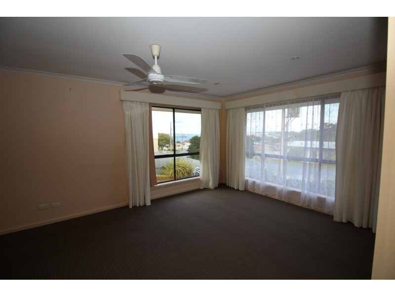 10 Amiens Place, Port Lincoln SA 5606