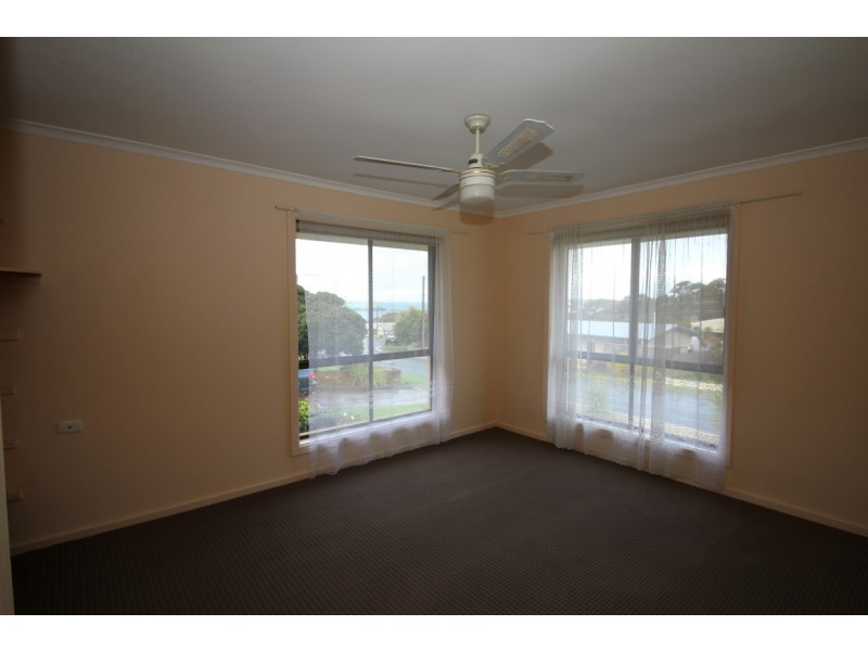 10 Amiens Place, Port Lincoln SA 5606