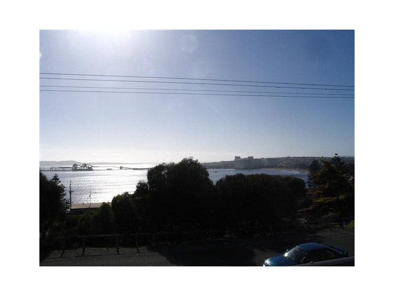 25 Gloucester Terrace, Port Lincoln SA 5606
