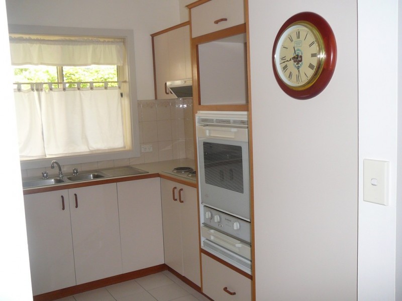 2/17 Kestrel Place, Port Lincoln SA 5606