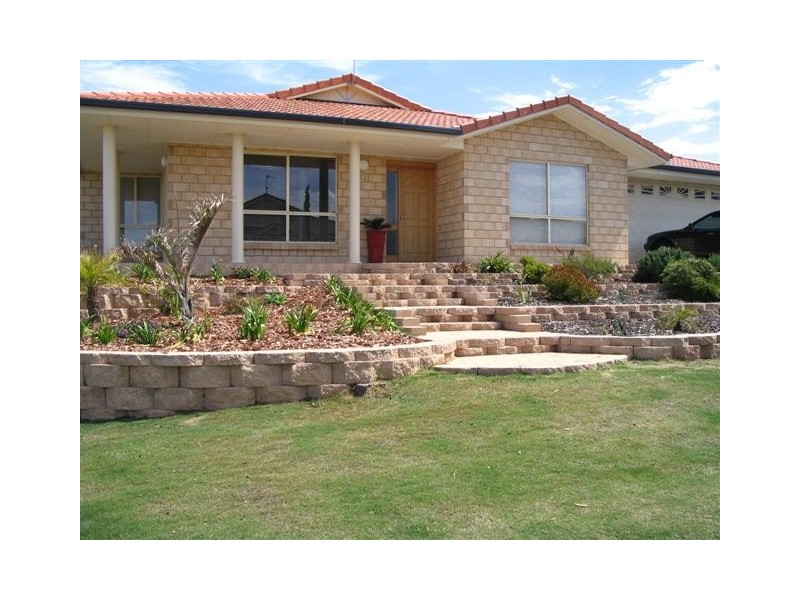 16 Lakeview Drive, Port Lincoln SA 5606