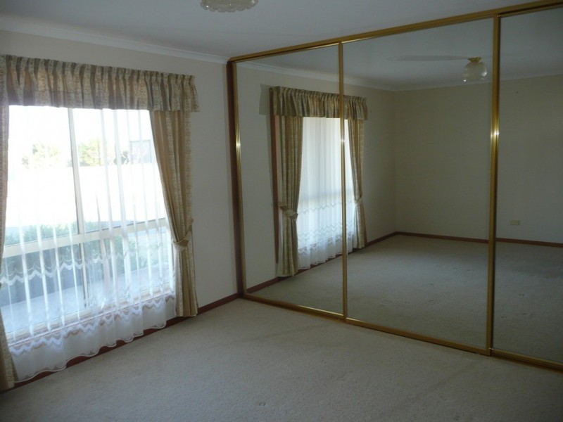 27 Wishart Street, Tumby Bay SA 5605
