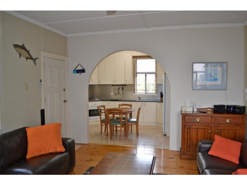 12 Elizabeth Street, Port Lincoln SA 5606