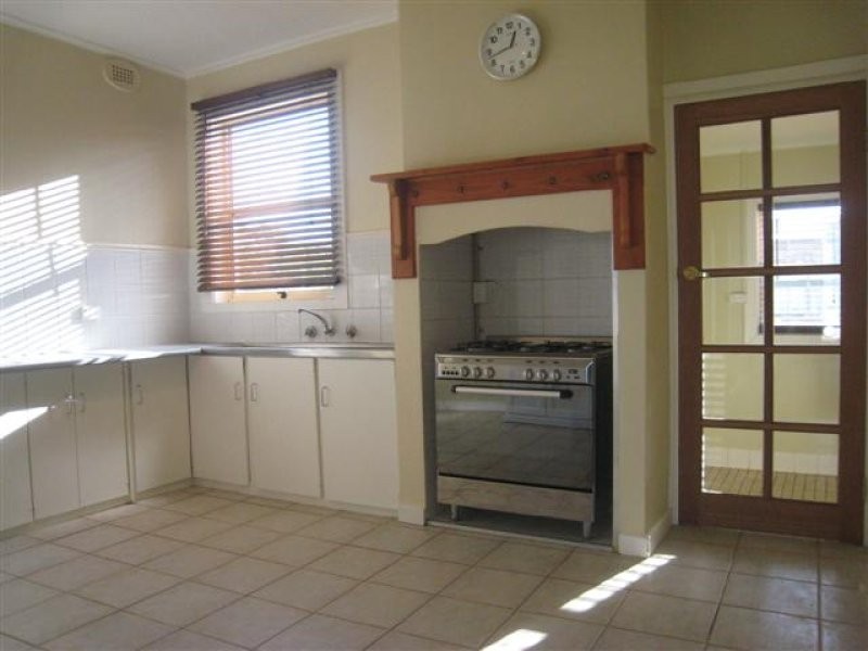 32 Moonta Crescent, Port Lincoln SA 5606