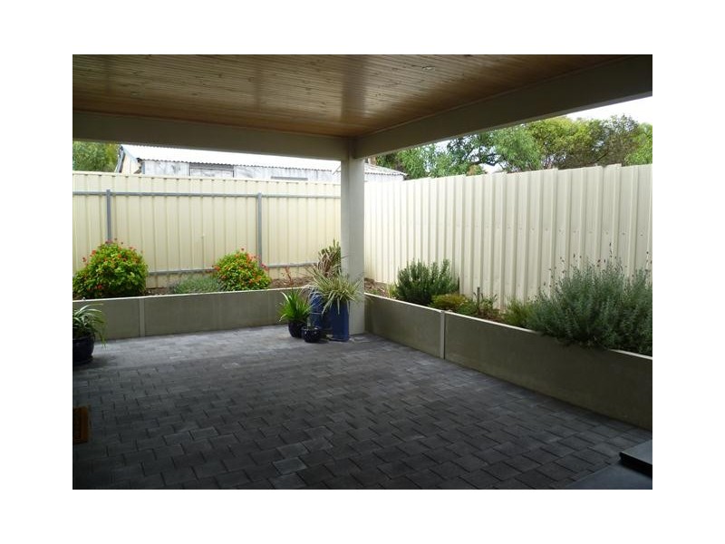 2/16 Wavell Road, Port Lincoln SA 5606