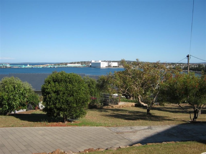 5 Lombardy Place, Port Lincoln SA 5606