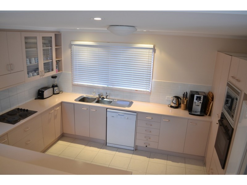 26 Parnkalla Avenue, Port Lincoln SA 5606