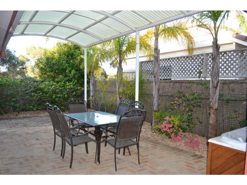 26 Parnkalla Avenue, Port Lincoln SA 5606