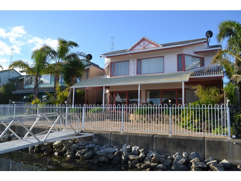 26 Parnkalla Avenue, Port Lincoln SA 5606