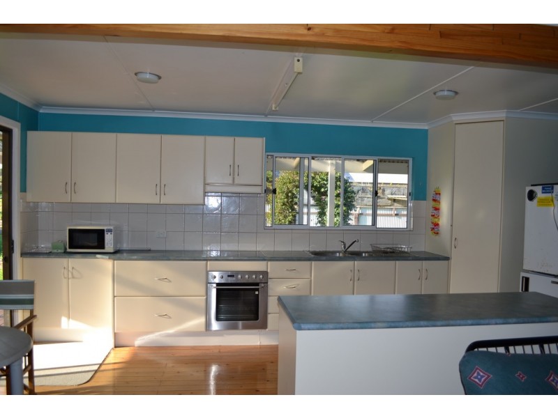 56 Flinders Highway, Elliston SA 5670