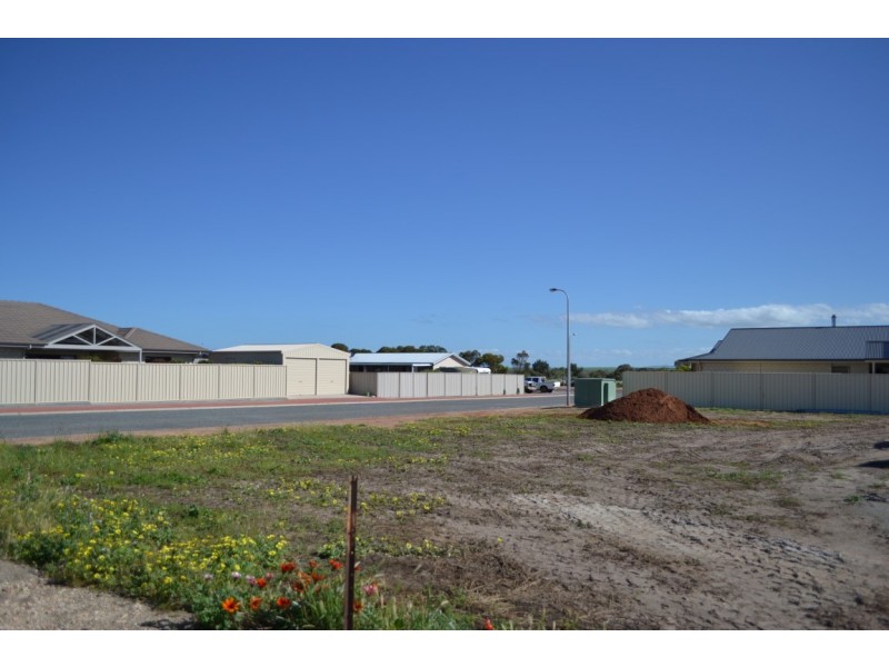 27 Lakin Crescent, Tumby Bay SA 5605