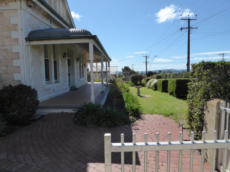 14 New West Road, Port Lincoln SA 5606