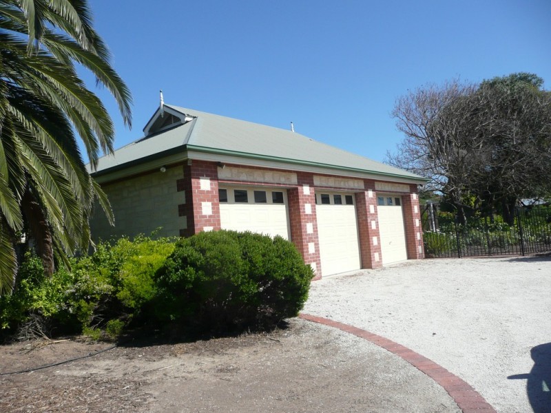 14 New West Road, Port Lincoln SA 5606