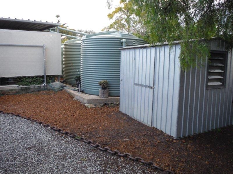 13 Flinders Avenue, Coffin Bay SA 5607