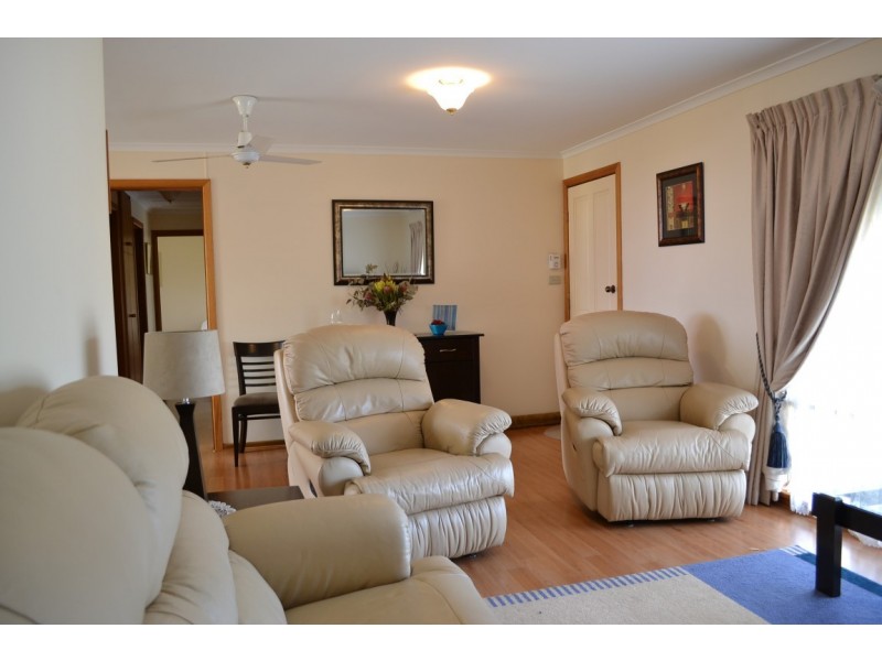 46 Wishart St, Tumby Bay SA 5605