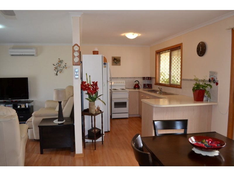 46 Wishart St, Tumby Bay SA 5605